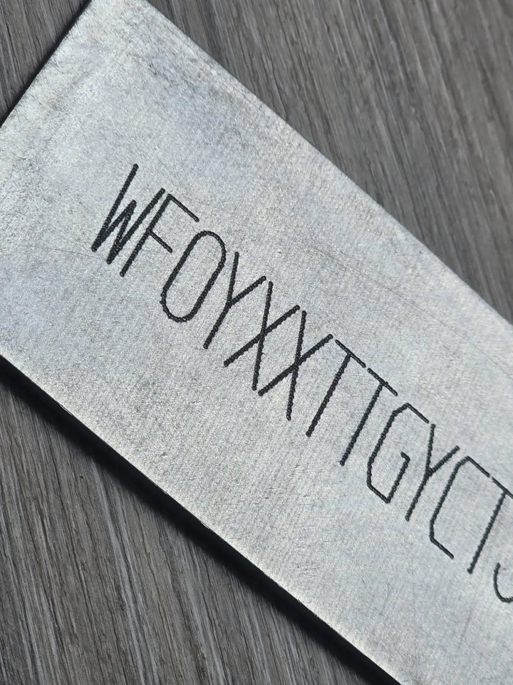 VSUK metal chassis plate with engraved VIN number for vin stickers vin plates chassis plates vin tags data tags data plates