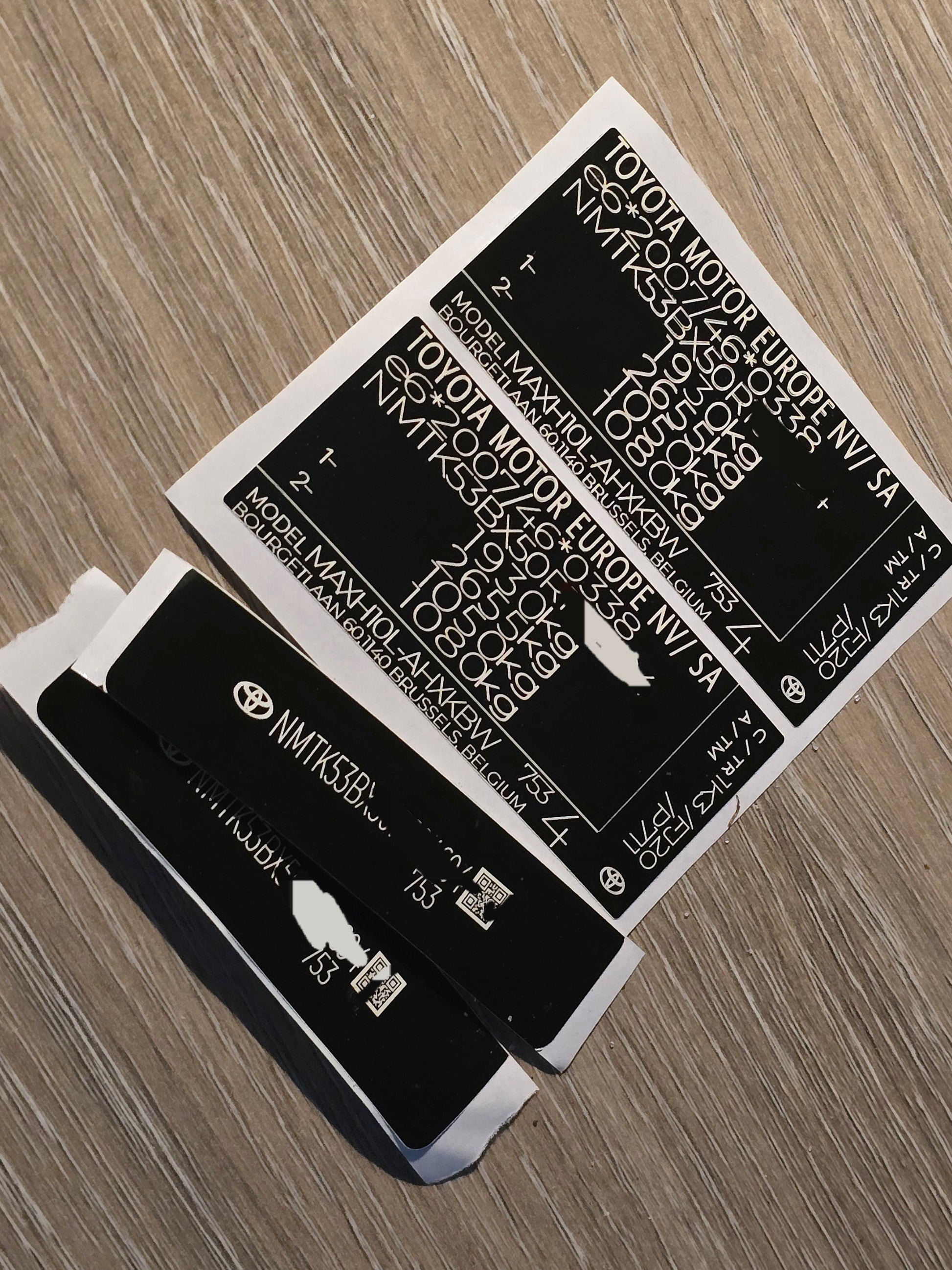 Order a complete Toyota VIN replacement set including a Toyota door / B-pillar VIN label, Toyota windscreen VIN sticker, and Toyota chassis VIN plate